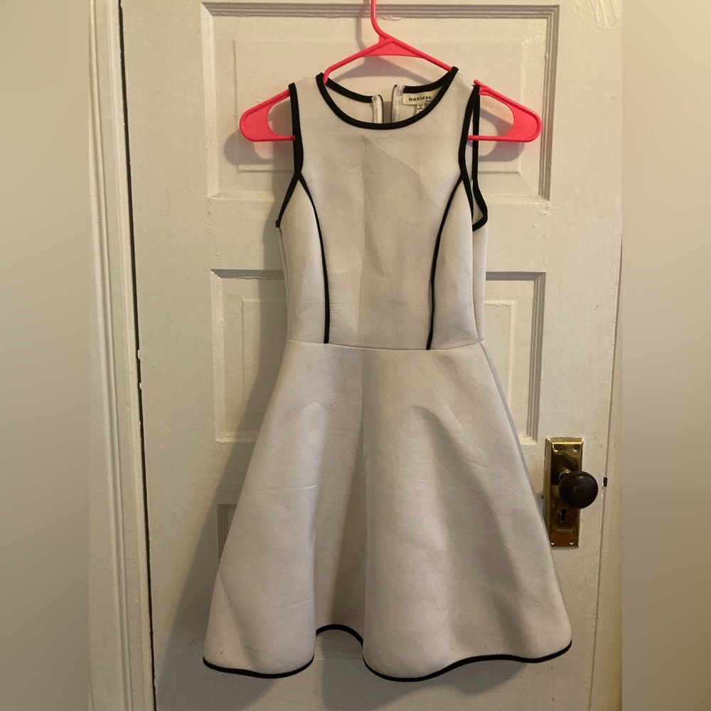 Monteau Dress, size small